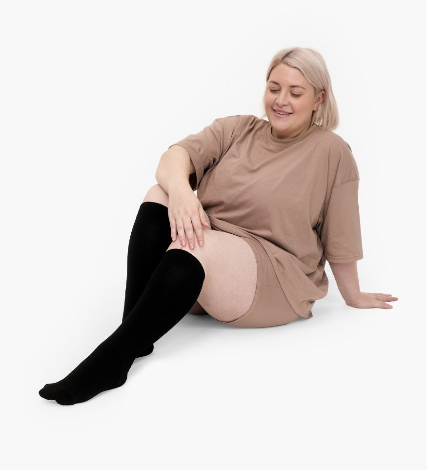 Advanced Wide Compression Socks